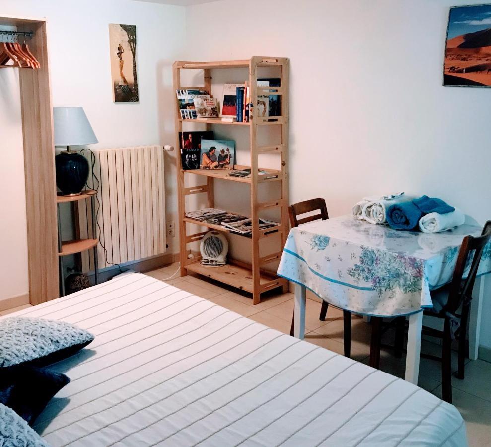 Chambre Et Salle De Bain Prive S'Ouvrant Sur Terrasse, Jardin Et Cuisine D'Ete Quillan Dış mekan fotoğraf