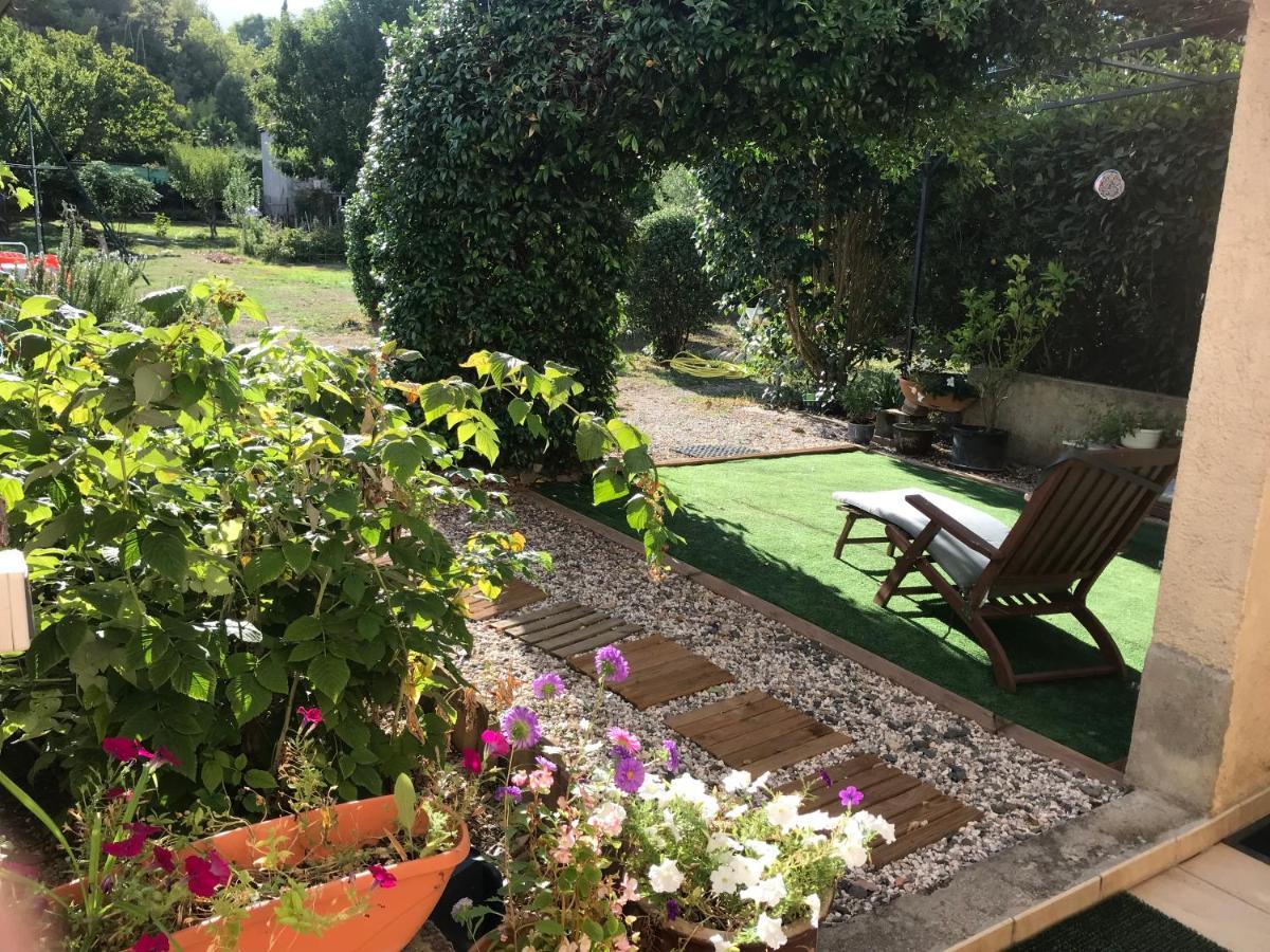 Chambre Et Salle De Bain Prive S'Ouvrant Sur Terrasse, Jardin Et Cuisine D'Ete Quillan Dış mekan fotoğraf